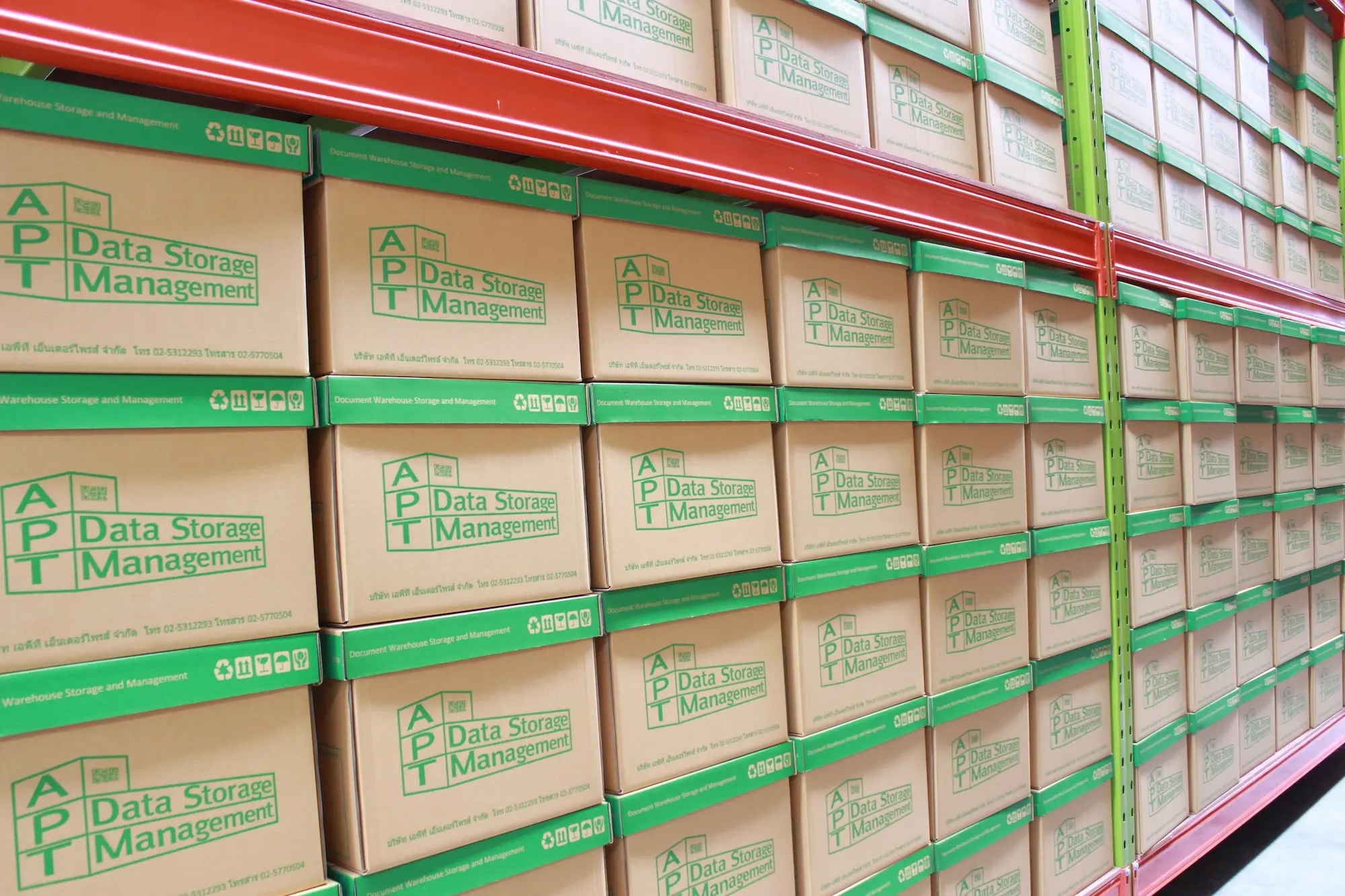 ปลดล็อกพื้นที่ทำงานให้มีประสิทธิภาพ: บริการรับฝากเอกสารแบบกล่อง (Box Storage) ทางออกสำหรับเอกสารสำคัญของคุณ